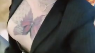 Tranny biggirl BunnycatRay with a submissive bitch(More on onlyfans)