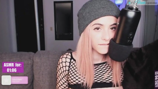 Gia Baker talking dirty do you on my microphone ASMR