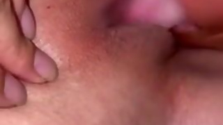 Ｍ男S妻に気持ち良くなってもらう為ひたすらクンニ????