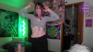 dance with me on chaturbate :3 ????✨ song: Clozee - Ghost of Me