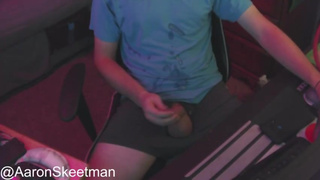 I Almost Came On My Face - watch me cum live on chaturbate