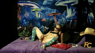 ????Getting down with my toys!????This was LIVE on Chaturb*te????