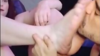 chaturbate viewer makes hubby my foot bitch, but hubby likes that;)