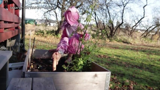 Footjob Inside a Garden Vegetable Box Wearing a Pink Panther Costume | Triss2020 on Chaturbate