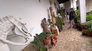 Oh yes, how delicious!! Lesbian anatomy in a museum