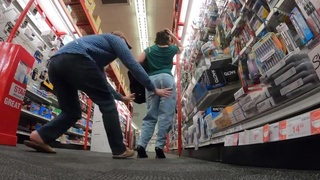 Another funny "pantsing" prank - Bottomless at Staples - Sammi Starfish