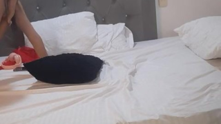 I fuck my boyfriend's stepsister in my room