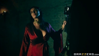 Queen Of Thrones: Part 2 (A XXX Parody) - Brazzers