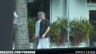 Pair of Brazzers girls drive around in a limo and chat while fucking