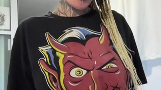 SATANNA INTRODUCES HER SELF AS A CULT LEADER