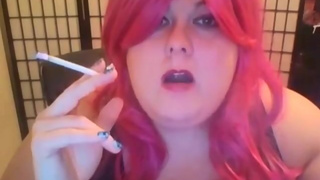 SSBBW mind fuck when smoking.
