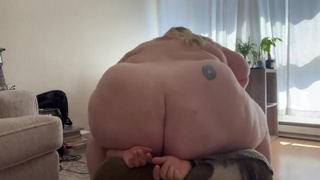 500lb SSBBW Facesitting Cable Guy